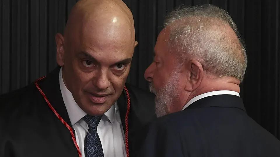 PT diz que Trump pretende derrotar Lula em 2026 e que governo americano usará IA em ofensiva