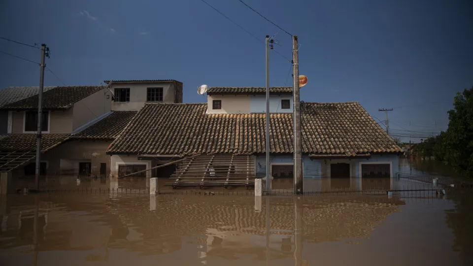 Chuvas deixam mais de 500 desalojados no Rio Grande do Sul