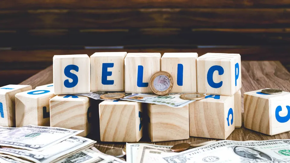 Selic no fim de 2025 continua em 15%, aponta Focus; a de 2026 segue em 12,50%