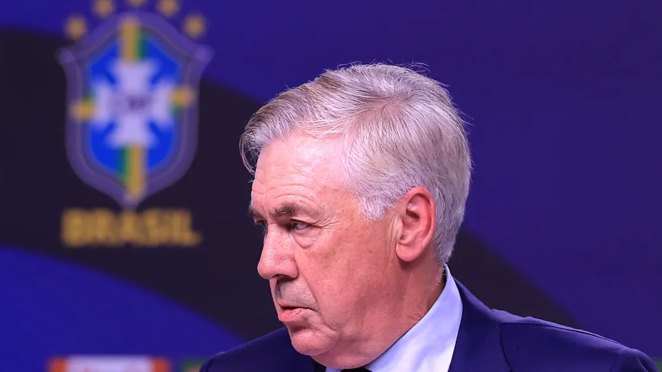 Ancelotti volta a citar condição física de Neymar e diz que seleção tem 'muitíssima concorrência'