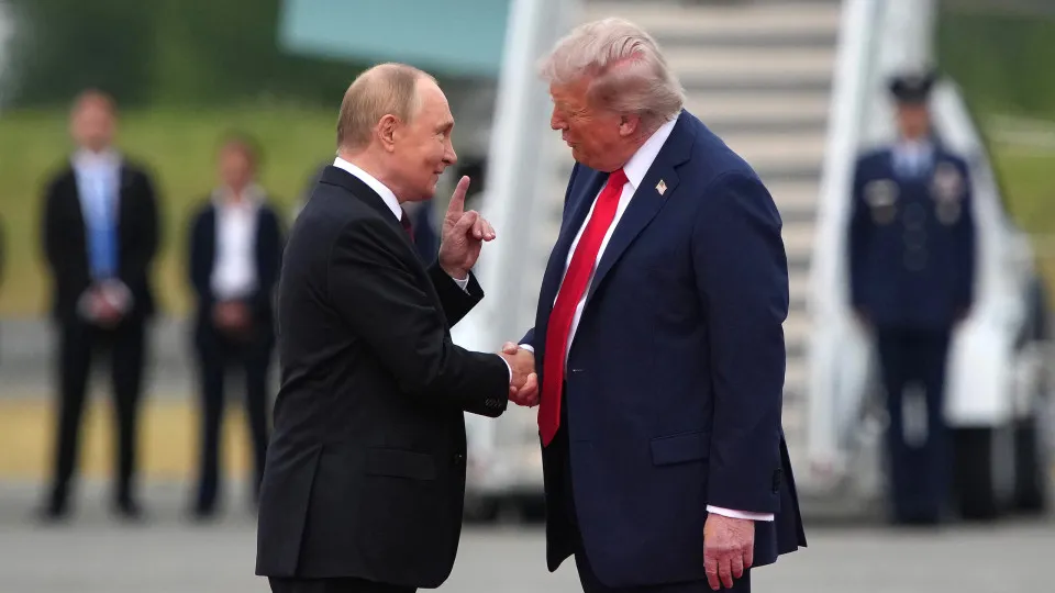 Putin diz que tarifas de Trump ao Brasil são políticas e critica medidas