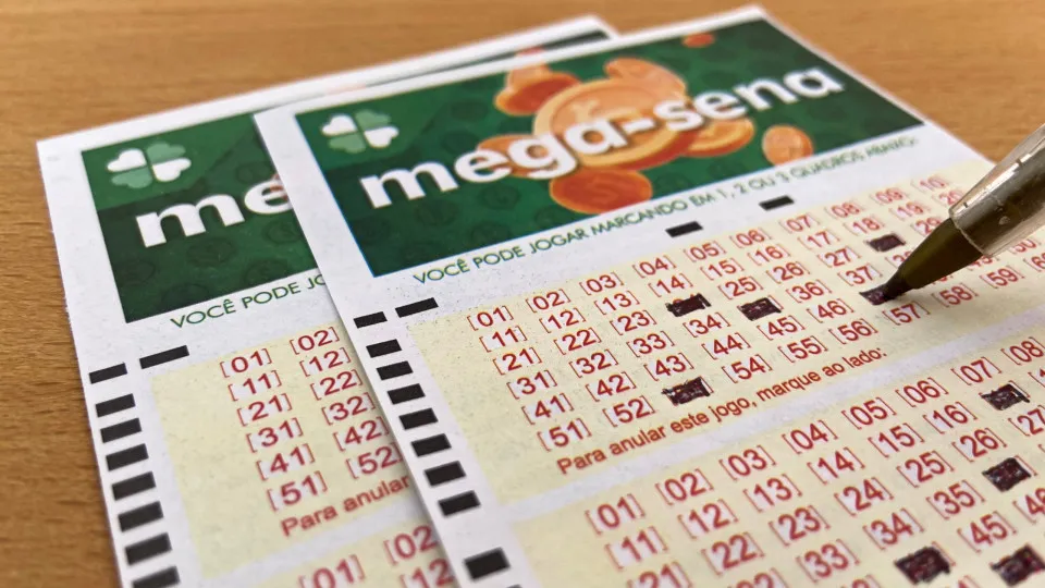 Mega-Sena 2910 acumula e prêmio principal pode pagar R$ 40 milhões no sábado (6)