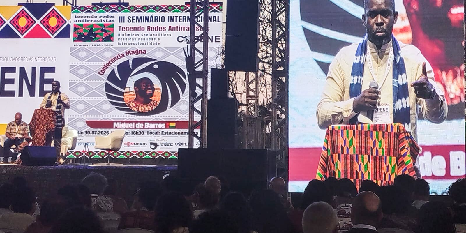 Sociólogo africano diz que Brasil é atacado por causa de terras raras