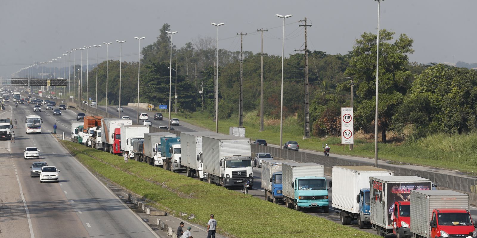 Lei garante frete mínimo no transporte de cargas; saiba o que muda